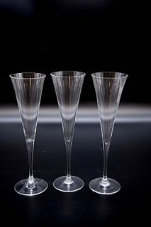 17 Matching Champagne Flutes