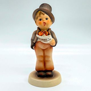 Goebel Hummel Figurine, Street Singer