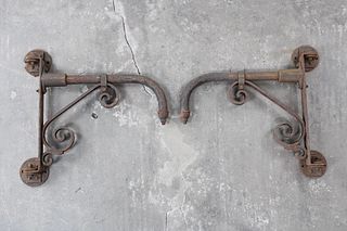 Pair of Industrial Iron Scrollwork Swivel Sconce Brackets, 2 of 3