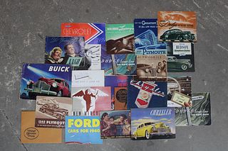 Lot of 22 Assorted 1930s & 40s American Car Brochures/Catalogs