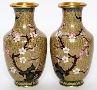 CHINESE CLOISONNE VASES 20TH C. PAIR