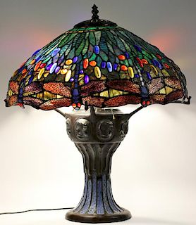TIFFANY STYLE DRAGONFLY LAMP