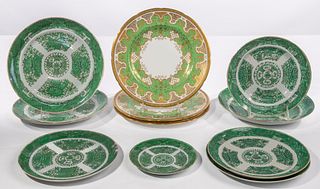 Chinese Export 'Fitzhugh' Porcelain Plate Assortment