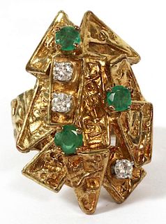 DIAMOND EMERALD & 14 K YELLOW GOLD COCKTAIL RING