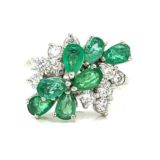 14k Emerald Diamond Cluster Ring