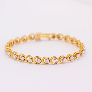 14k Vintage Gold Crescent Diamond Bracelet