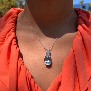 Platinum Aqua Diamond PendantÂ 