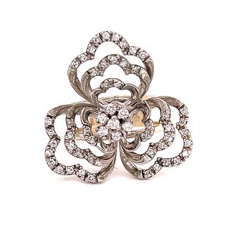 18k Diamond Flower Ring