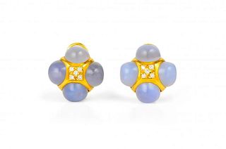 A Pair of Laura Munder Gold, Diamond and Chalcedony Earclips