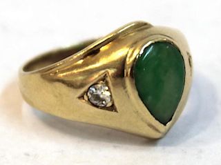 Vintage 14K Gold, Nephrite Jade, & Diamond Ring