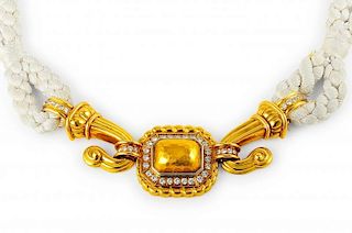 A Chaumet Gold and Diamond Clasp
