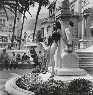 HELMUT NEWTON, Cindy Crawaford Admired, Monte Carlo, 1991