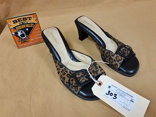 VINTAGE BEAUTI FEEL ISRAEL OPEN PUMP SIZE 41 FROM ROGER ROSS & ERIC BONGARTZ COLL. 5% PROCEEDS GO TO ELLENVILLE HOSPITAL FOUNDATION