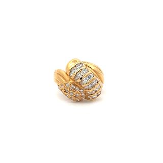 14k yellow Gold ring with Diamonds