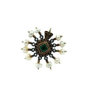 Natural Pearls, Diamonds & emerald 18k Gold Pendant