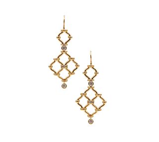 Verdura Milan Iconic Kensington Drop Earrings In 18Kt Gold With Diamonds