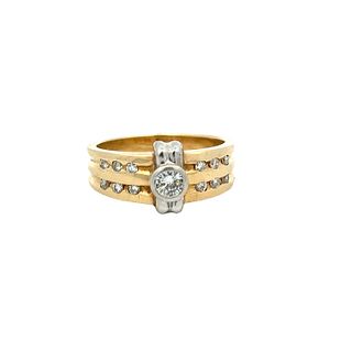 Mid century 14k Gold Ring with Diamonds