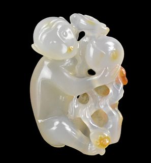 Chinese Agate Carved Monkey Holding Peach, Qing D,