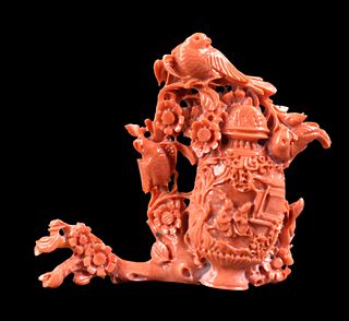Chinese Red Coral Carved Magpie on Vase, Qing D.