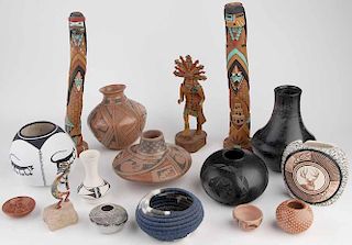 Group of 16 Native American Ceramics