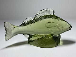 Kosta Boda Svenskt Glas  Signed Greenish Tone color Sweden Glass Art Figurine by Paul Hoff for WWF Fish. 
