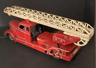 Tippco Tin  Firefighter Truck Ladder with 4 figurines LONG!