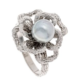 Flower ring WG 585/000 with a silver-grey cultured pearl 8 mm, slightly potato-shaped with natural