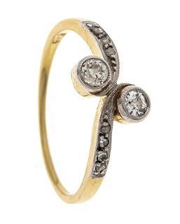 Art Nouveau ring GG/WG 585/000 with 2 old cut diamonds, together 0,25 ct l.tinted W/SI and diamond