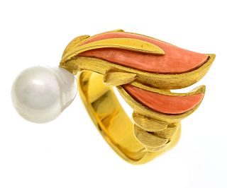 South Sea pearl-coral ring GG 750/000 with one South Sea pearl 12.5 x 10 mm and three matching cut