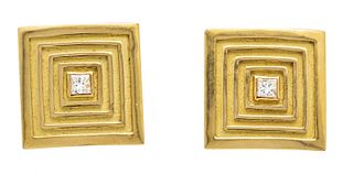 Square shield clip earrings GG 750/000 partially matted, set with 2 princess diamonds, total 0.32 ct
