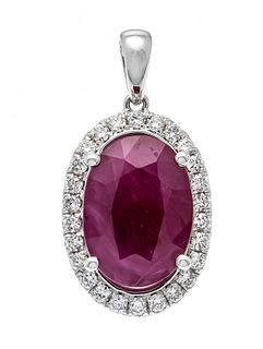 Ruby-brilliant pendant WG 750/000 with one oval faceted ruby 11,7 x 8,4 mm, dark red, opaque -