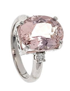 Morganite ring WG 750/000 with an oval faceted morganite 6.5 ct light yellowish rose, eye clean,