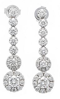 Brilliant earrings WG 750/000 with 50 diamonds, add.1,00 ct TW-W/VVS-VS, l. 27 mm, 3,6 g