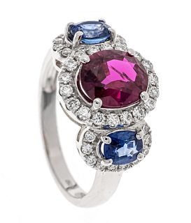 Ruby-sapphire-brilliant ring WG 750/000 with an excellent oval faceted ruby 1.60 ct darker