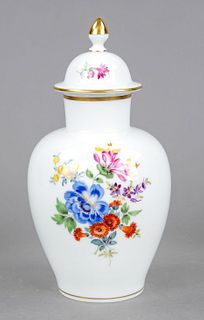 Lidded vase, Meissen, mark 1957-