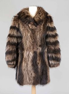 Ladies raccoon coat, apart mild