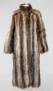 Ladies fox coat, 20th c., no nam