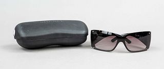 Chanel, sunglasses, black plasti