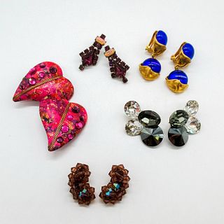 5 Pairs of Vintage Decorative Clip-On Earrings