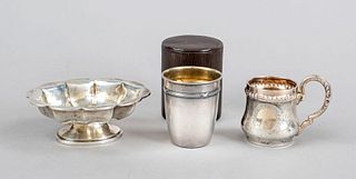 Group of three small pieces, 20th century, different makers, silver 800/000 or 830/000, oval bowl with flower-shaped rim, l. 10 cm, cup/handle mug, in