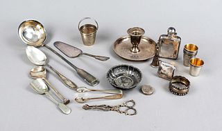 mixed lot of 20 small pieces, 20th century, different manufacturers, silver different finenesses, candlestick, liquor cup, hip flask, coin bowl, diffe