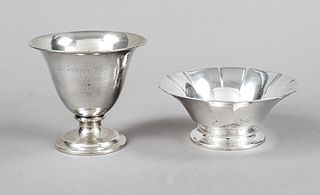 Two round footed bowls, Sweden, 1920/30s, silver 830/000, different shapes and sizes, 1x with dedication, Ø to 13 cm, total weight ca. 183 g