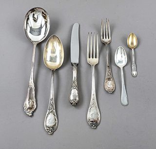 mixed lot of 25 cutlery pieces, German, 20th century, different manufacturers, mostly Koch & Bergfeld, Bremen, silver 750/000 resp. 800/000, different