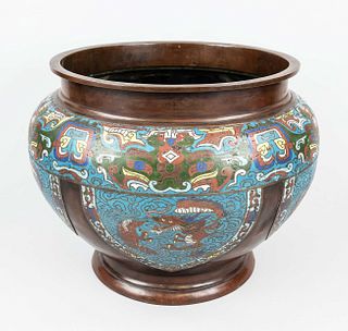 Bronze cachepot type Pou, China, around 1900, large bronze pot with exalted cloisonné decoration in archaic style with typical taotie masks, 45x32cm