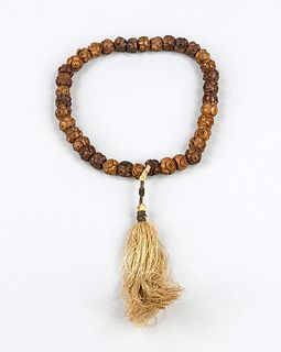 Prayer chain for confession of sins, China/Japan, 1st half of 20th century, 47 wooden beads in root knot optics threaded to a Buddhist rosary (chin.ni