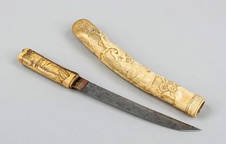 Tanto ''The Eagle of Pine Mountain''(Matsuyama no Owashi), Japan, probably Meiji period(1868-1912) 19th century, dagger with carved handle and scabbar