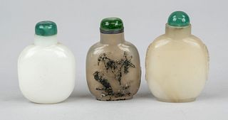 3 Snuffbottles, China, around 1900, h 6cm