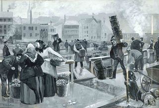 F. Halke, German genre painter c. 1900, metropolitan market scene on the river bank, grisaille on cardboard, signed lower left, 39,5 x 59 cm, behind g