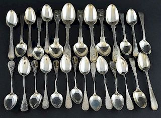 Set of six matched Victorian silver fiddle, thread and shell pattern teaspoons, various marks, and other silver teaspoons, 15