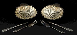 Pair of Victorian silver shell form pickle dishes, maker's mark rubbed, London, 1892, 4.1oz, 130g, plated pickle forks and pi